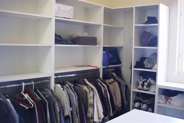 Mellors Closet 16